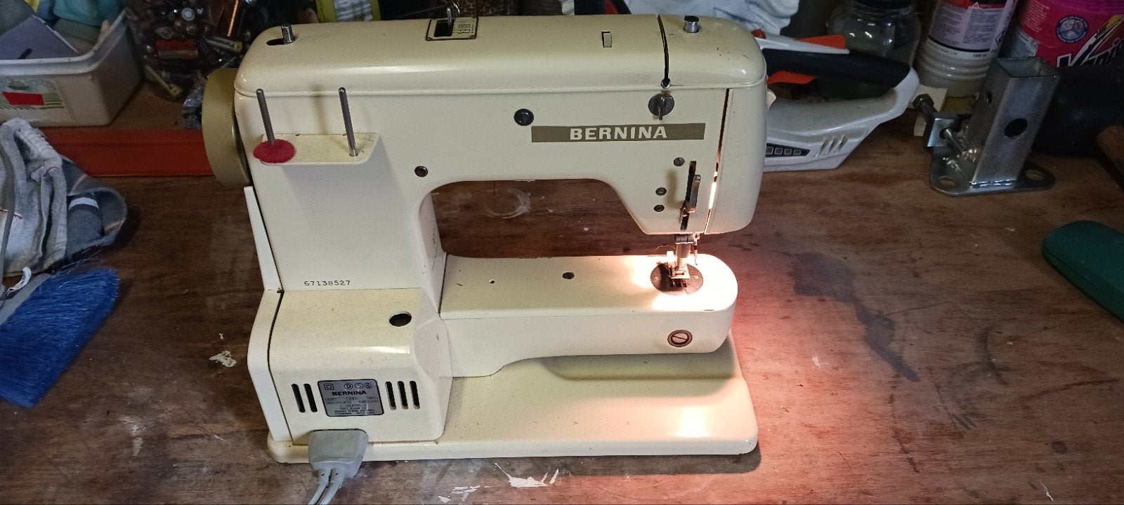 Bernina Minimatic Naaimachine met Koffer en Accessoires, Ophalen, Gebruikt, Naaimachine, Bernina