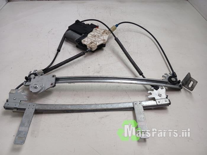 Ruitmechaniek 2Deurs rechts-voor van een Peugeot 307, Gebruikt, -, -, Ophalen of Verzenden