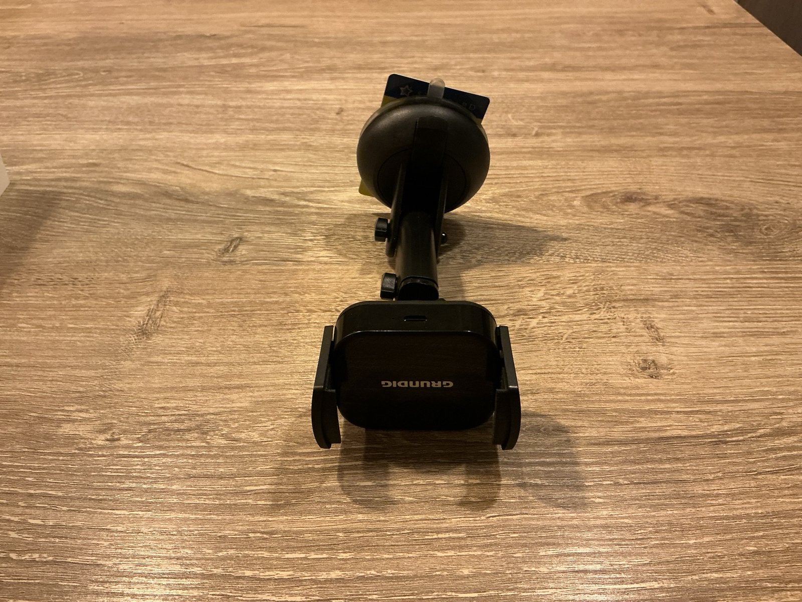 Grundig Telefoonhouder voor in de auto, Ophalen of Verzenden, Zo goed als nieuw, Overige typen, Universeel
