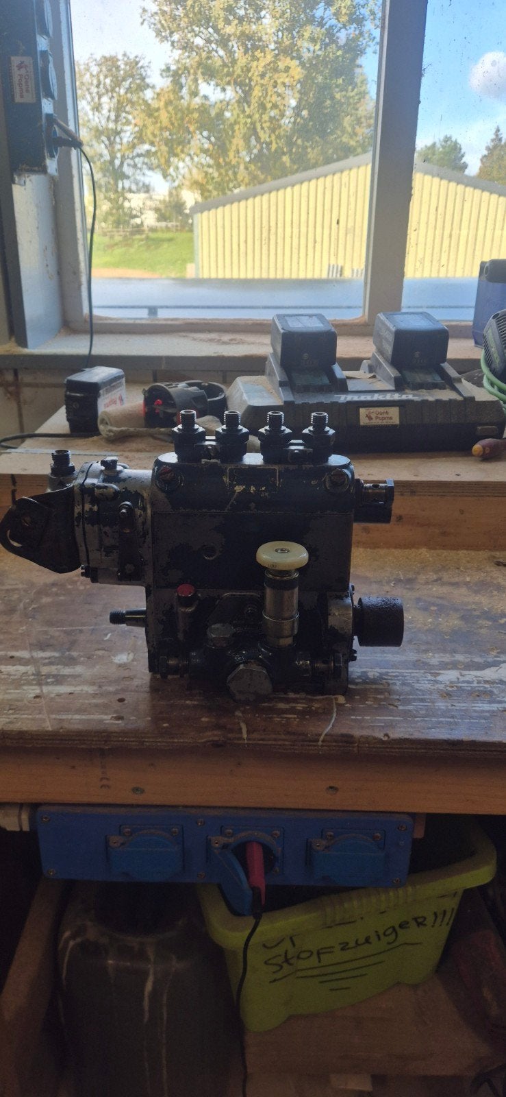 Goed werkende dieselpomp Mercedes OM636 bootmotor, Ophalen of Verzenden, Gebruikt, Motor en Techniek