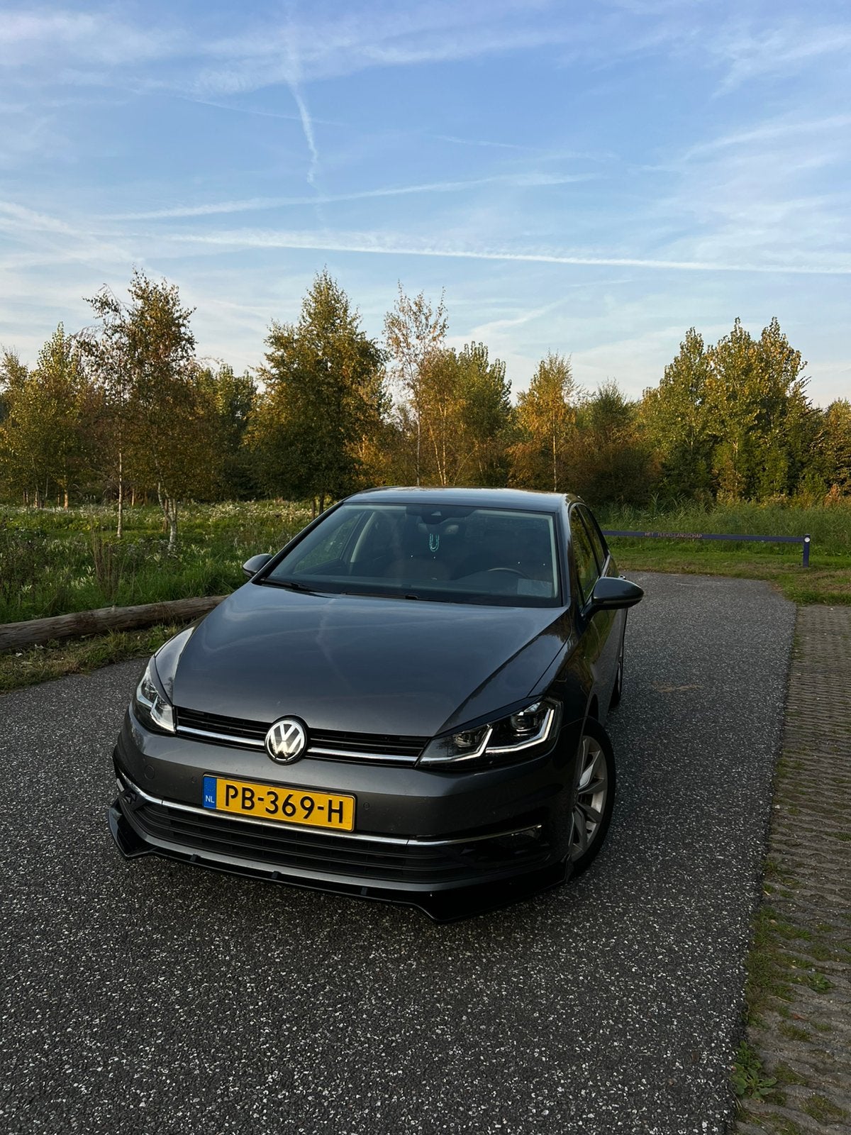 Volkswagen Golf 1.4 TSI 125pk 7-DSG 5D 2017 Grijs, Dealer onderhouden, 125 pk, Euro 6, 4 cilinders
