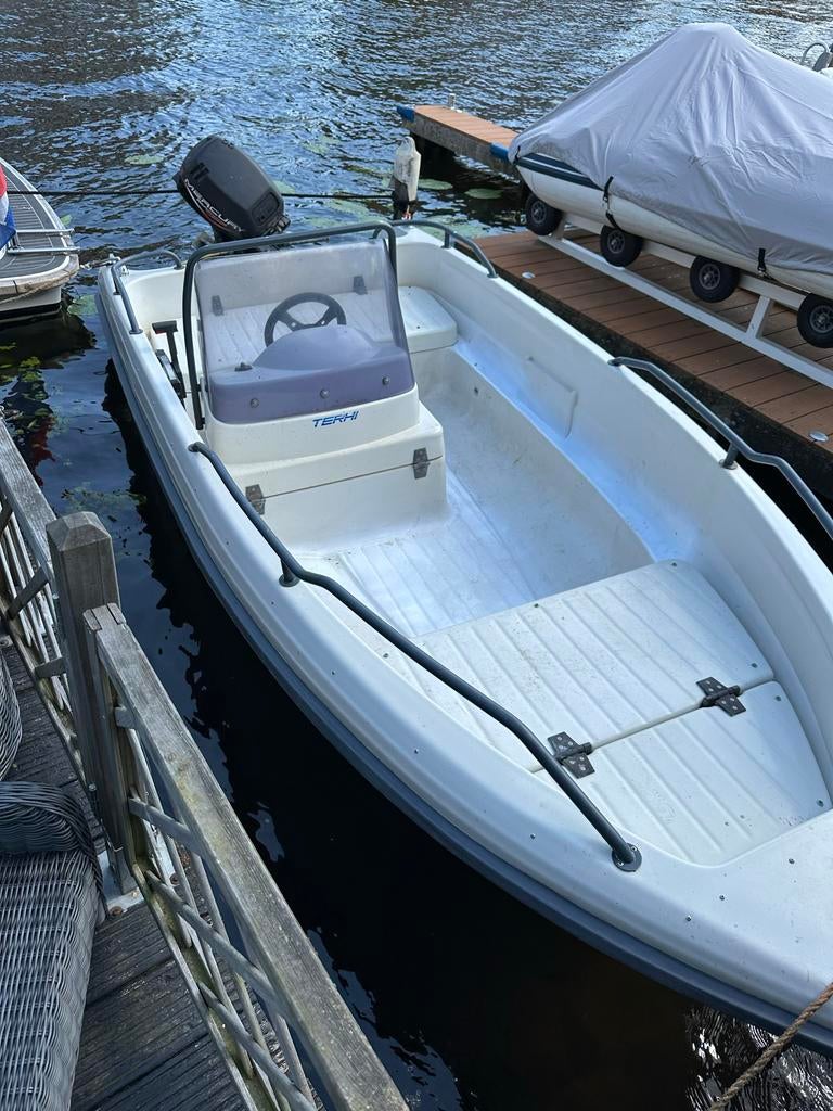 Terhi 4100 Consoleboot met Buitenboordmotor 9.9mercury 4takt, Ophalen, Zo goed als nieuw