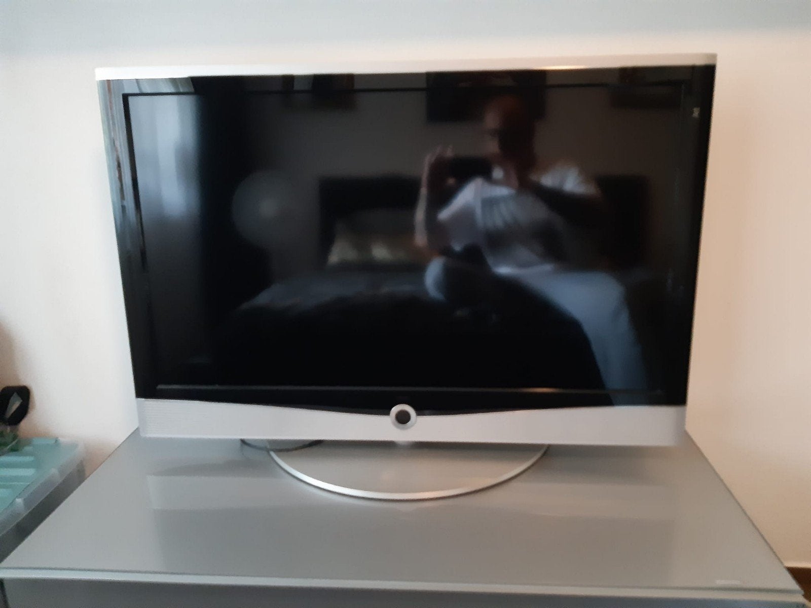 Tv + home cinema surround system Loewe, 50 Hz, Zo goed als nieuw, 100 cm of meer, Ophalen