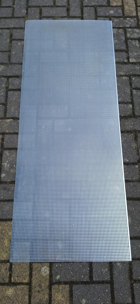 Geperforeerde aluminium plaat, Doe-het-zelf en Verbouw, Platen en Panelen, Ophalen of Verzenden