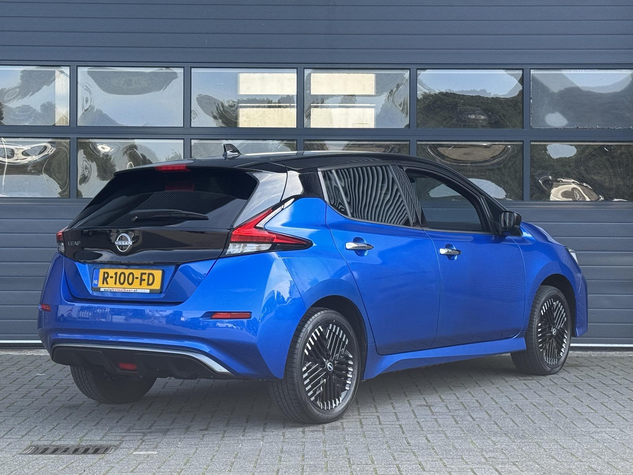 NISSAN LEAF E+ TEKNA 62 kWh (96% SOH) I GROOT ACCUPAKKET I 3, Auto's, Gebruikt, Huisgarantie, Lichtsensor, Met garantie (alle)