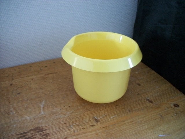 Tupperware Beslagkom ( geel, 1,5 liter ), Huis en Inrichting, Keuken | Tupperware, Ophalen of Verzenden, Gebruikt, Geel, Bak of Kom