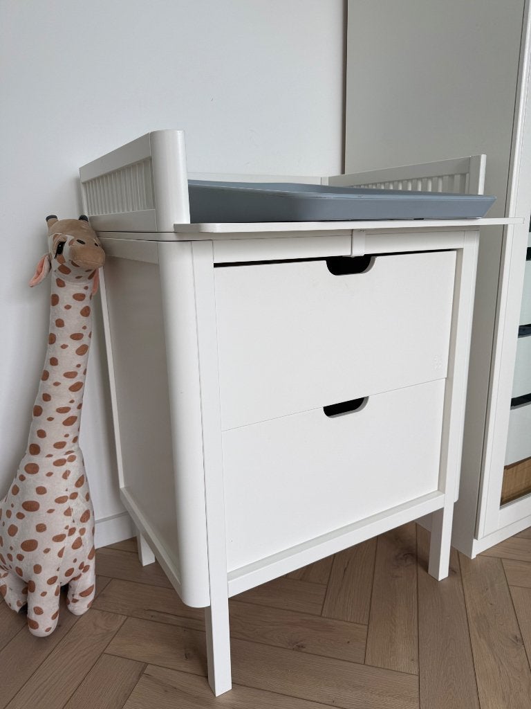 Sebra commode + Leander Matty verschoonmat, Ophalen, 70 cm of meer, Zo goed als nieuw, 75 tot 100 cm