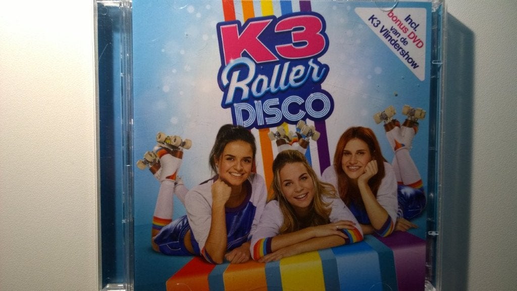 K3 - Roller Disco (CD + DVD), Cd's en Dvd's, Cd's | Kinderen en Jeugd, Inclusief DVD, 6 tot 9 jaar, Ophalen of Verzenden, Zo goed als nieuw