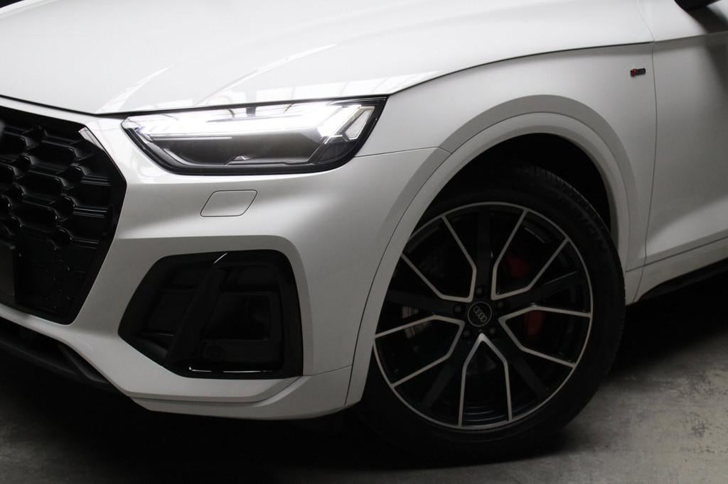 Audi Q5 55 TFSI e S Line l B&O Matrix Pano Keyless Trekhaak, Automaat, Gebruikt, 4 cilinders, Wit