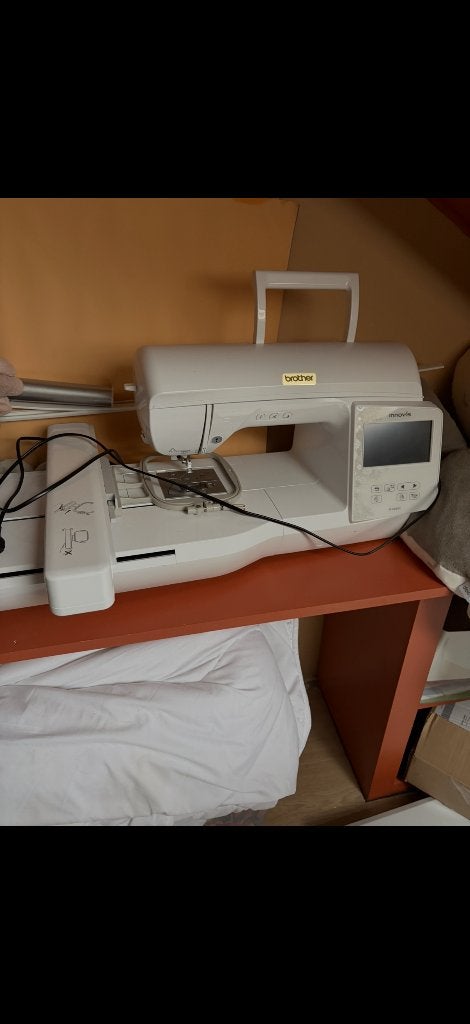 Borduurmachine BROTHER NV880E, Hobby en Vrije tijd, Ophalen, Zo goed als nieuw, Machineborduren, Borduurmachine