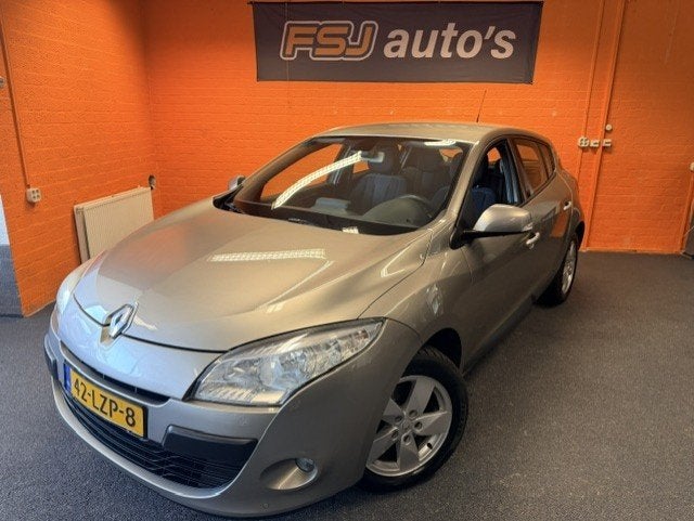 Renault Mégane 1.6 / 5 DEURS / DYNAMIQUE / TOPSTAAT!