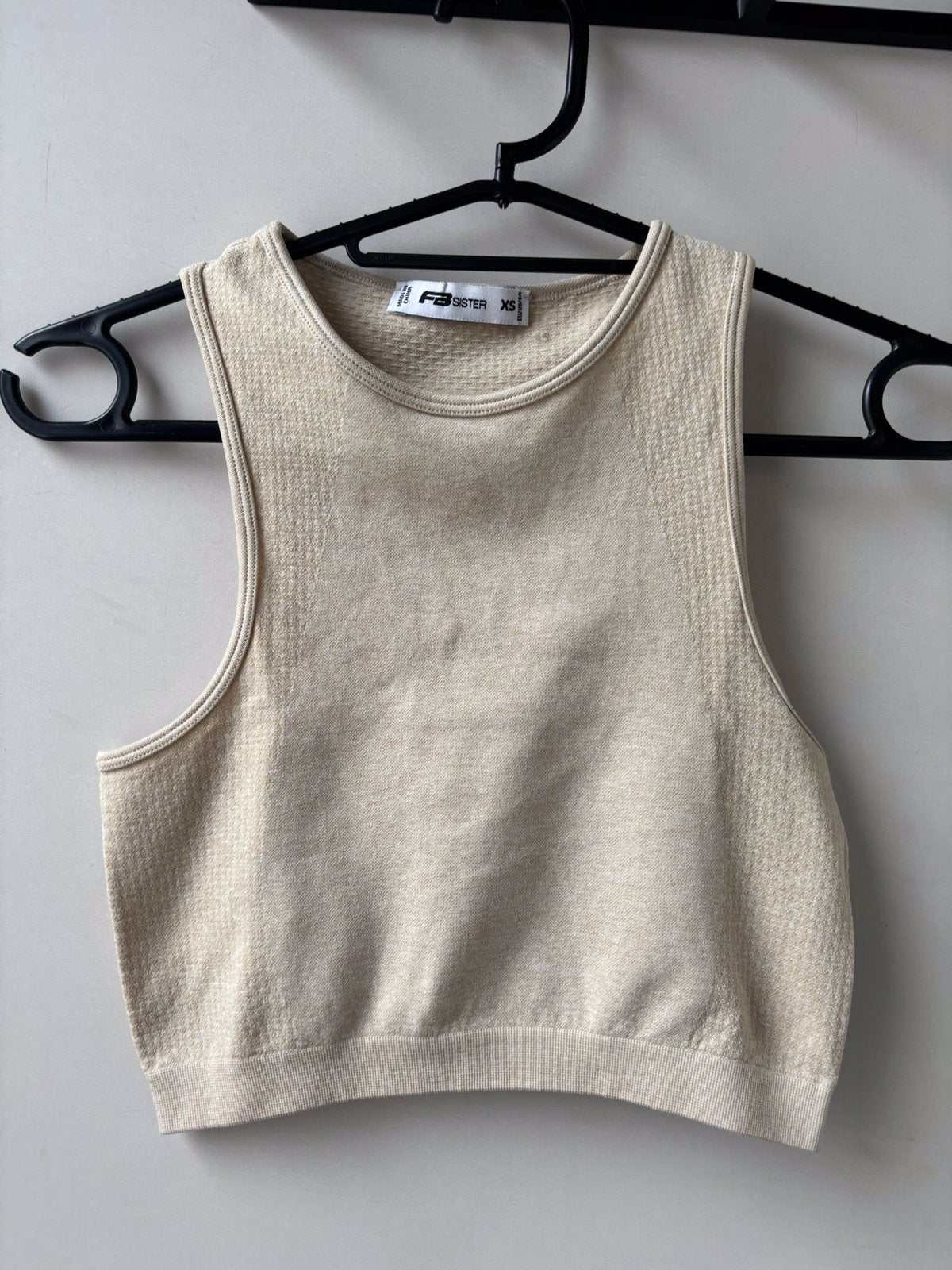 Top FB Sister maat XS, Kleding | Dames, Beige, Ophalen of Verzenden, Zo goed als nieuw, Zonder mouw