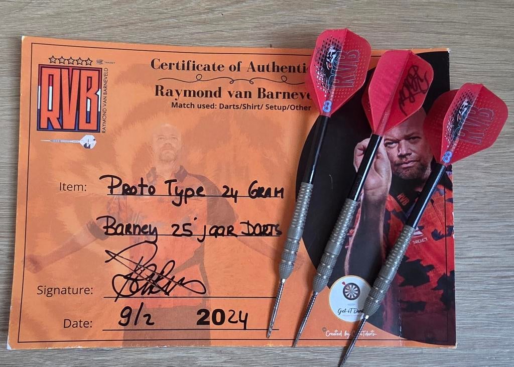 Raymond van Barneveld 25 Years Match-used prototypes darts, Ophalen of Verzenden, Pijlen