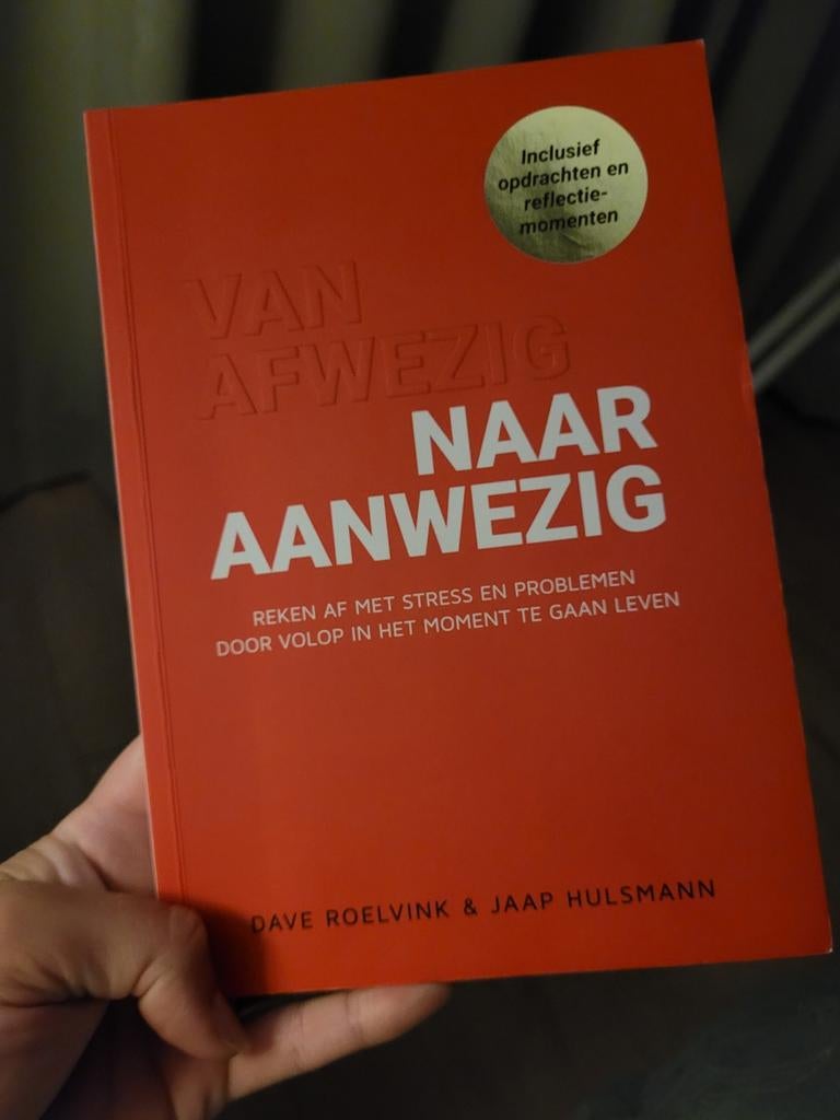 Van  Afwezig naar Aanwezig, Boeken, Ophalen of Verzenden, Zo goed als nieuw