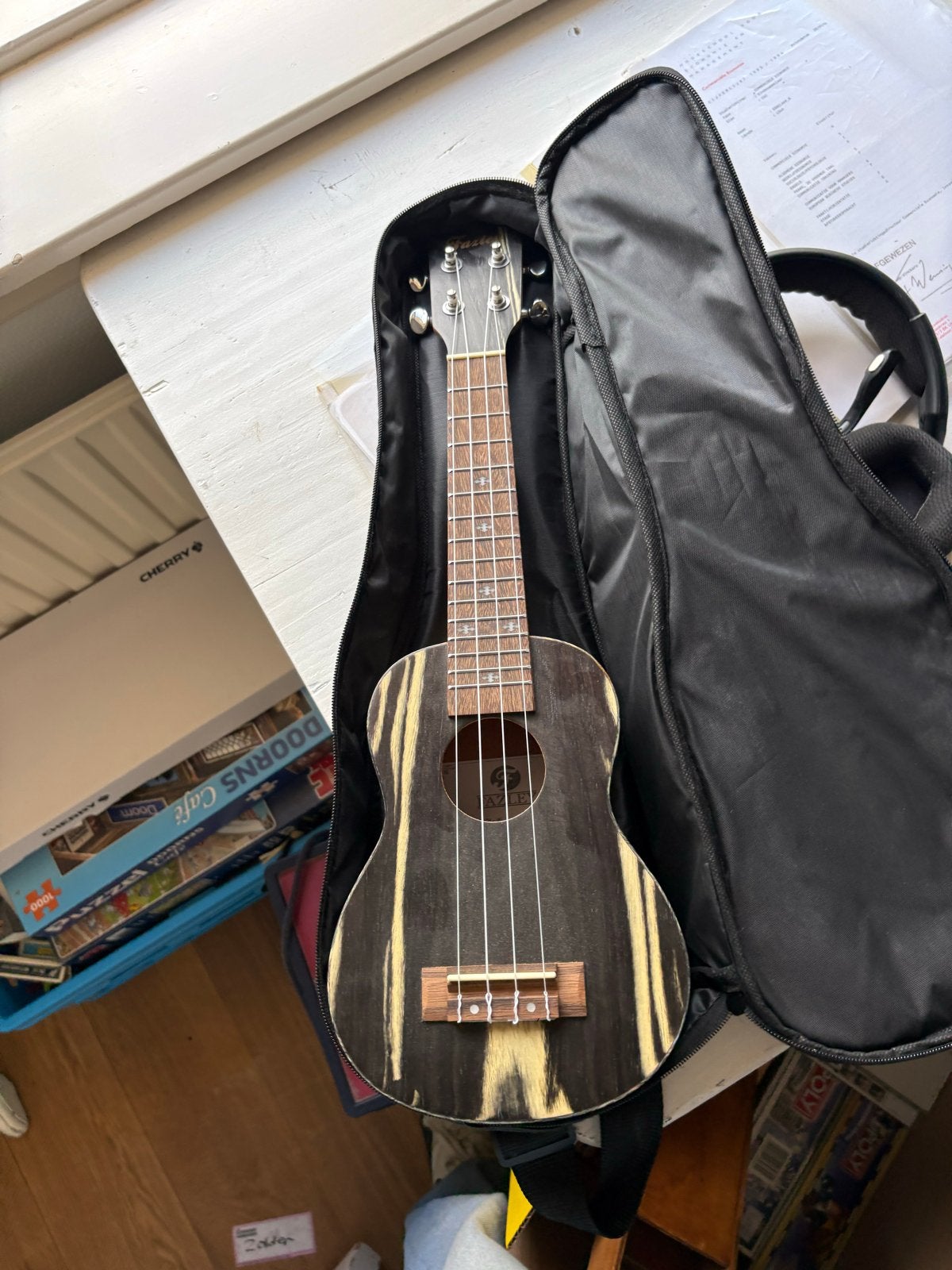 Farley Ukelele met hoes - Zo goed als nieuw, Ophalen of Verzenden, Zo goed als nieuw, Ukelele