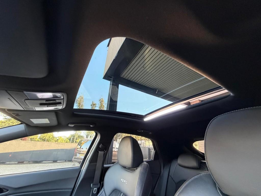 Kia XCEED 1.5 T-GDI GT-Line Vol met opties pano memory, Auto's, XCeed, Gebruikt, Euro 6, 4 cilinders