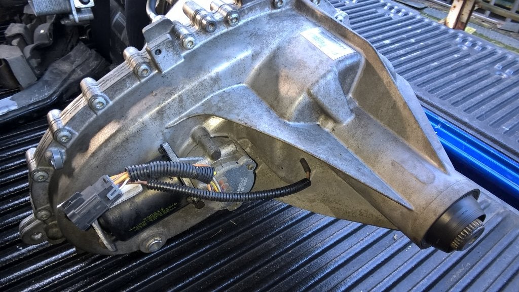 Dodge Ram 1500 2011-2018 transfer case, Gebruikt, PO Box 21-8004 | Auburn Hills, MI 48321-8004, Amerikaanse onderdelen, Ophalen of Verzenden