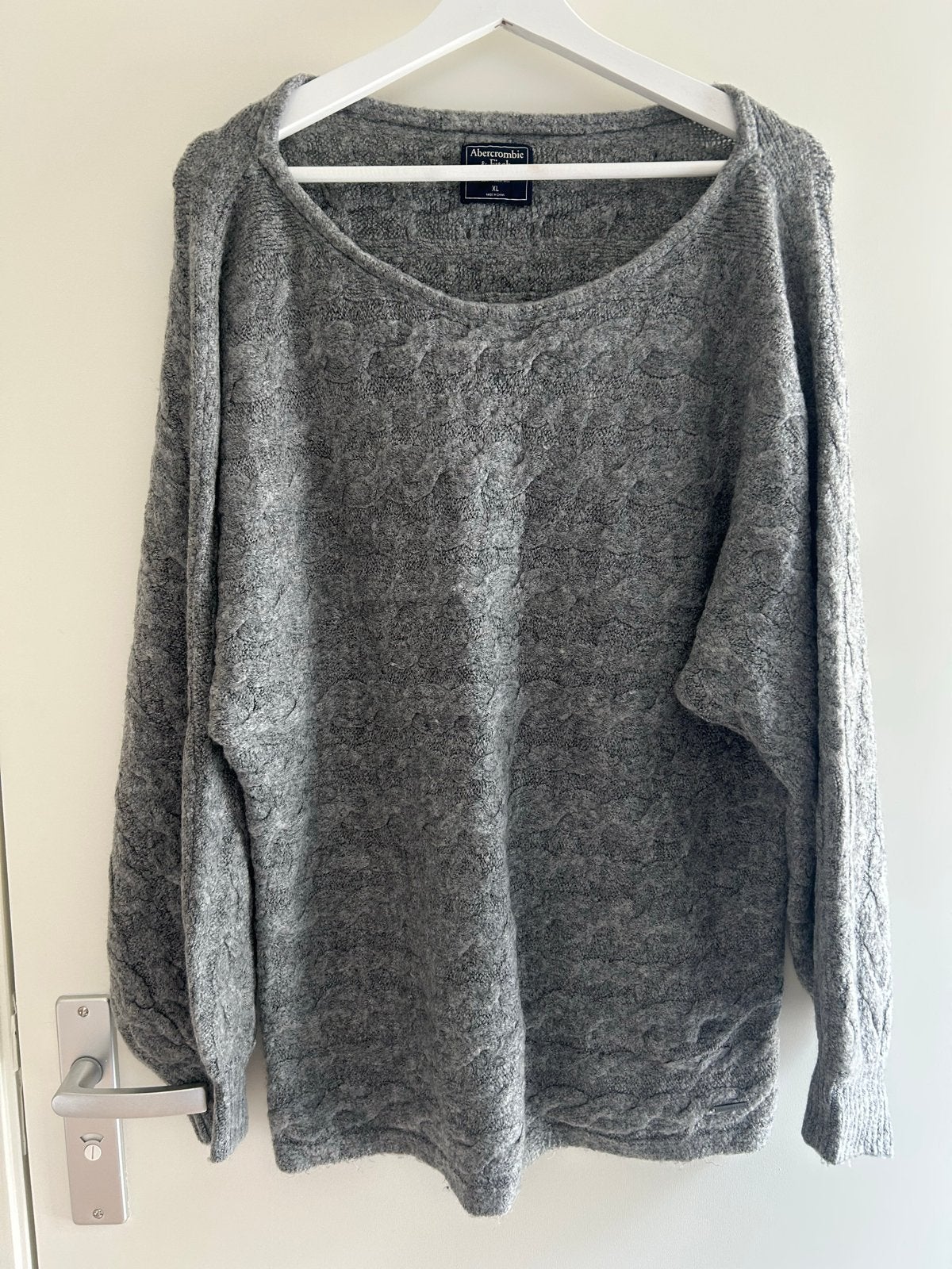 Abercrombie & Fitch Grijze Trui XL - Zacht & Warm, Ophalen of Verzenden, Zo goed als nieuw, Maat 46/48 (XL) of groter, Grijs