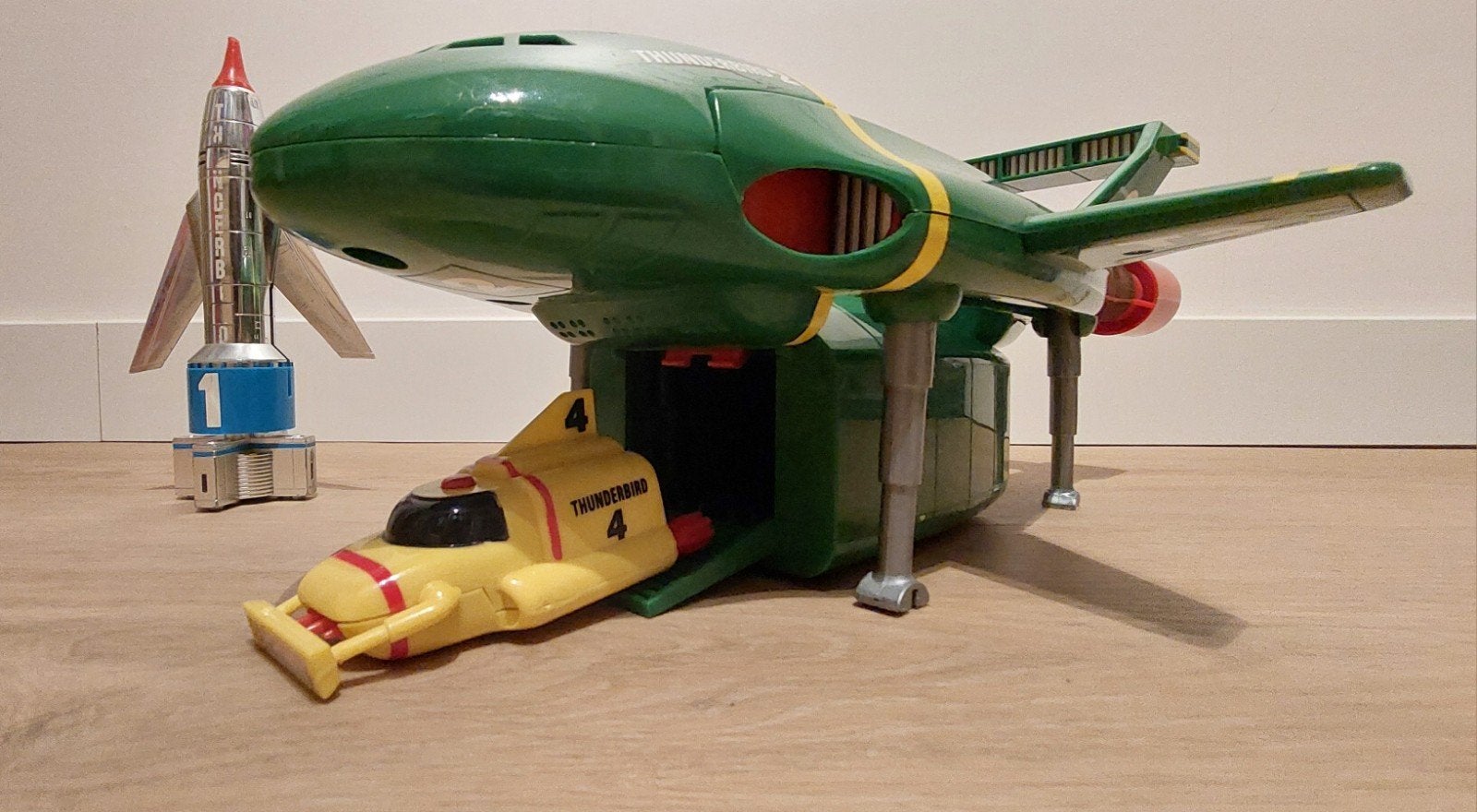 Thunderbird 2 + Thunderbird 4 Supersize (40 cm!) met geluid, Verzamelen, Ophalen of Verzenden, Zo goed als nieuw