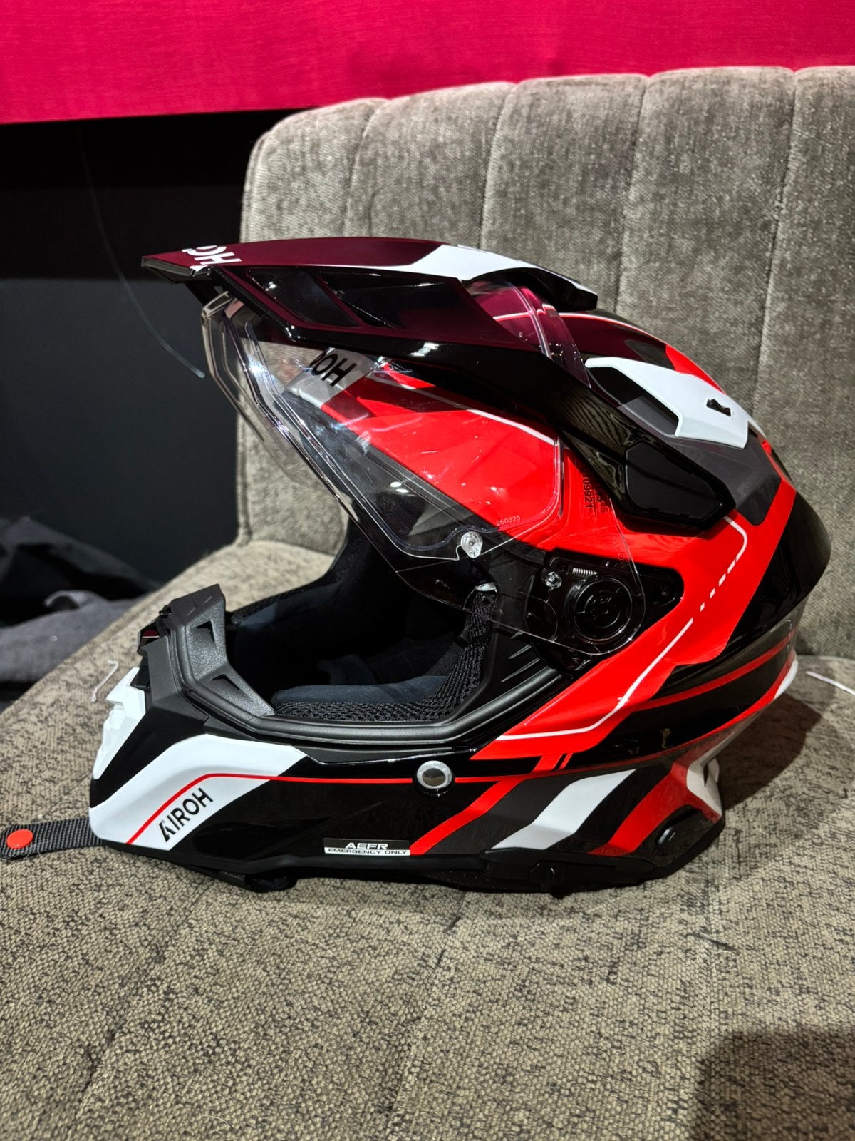Airoh commander 2 (maat L) red gloss, Ophalen, Tweedehands, Offroadhelm, Overige merken