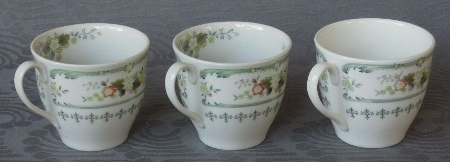 NR TT13: 3 Royal Doulton Provencal koffiekopjes, Ophalen of Verzenden
