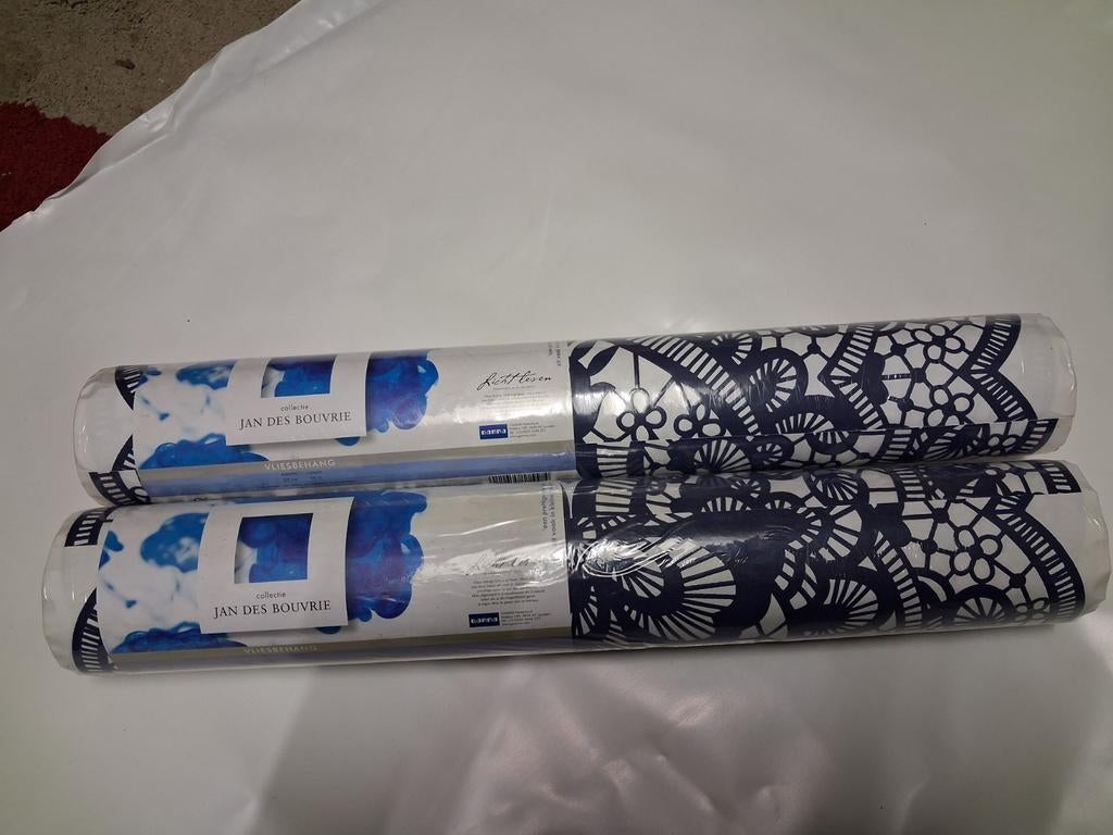 2 rollen Jan des Bouvrie vliesbehang - Blauw/Wit, Ophalen of Verzenden