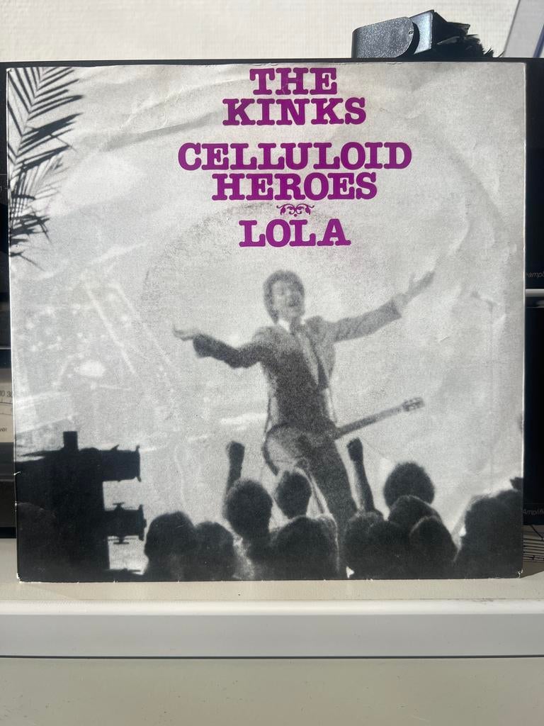 The Kinks - Celluloid Heroes / Lola 7 inch single, Ophalen of Verzenden, Gebruikt, 7 inch