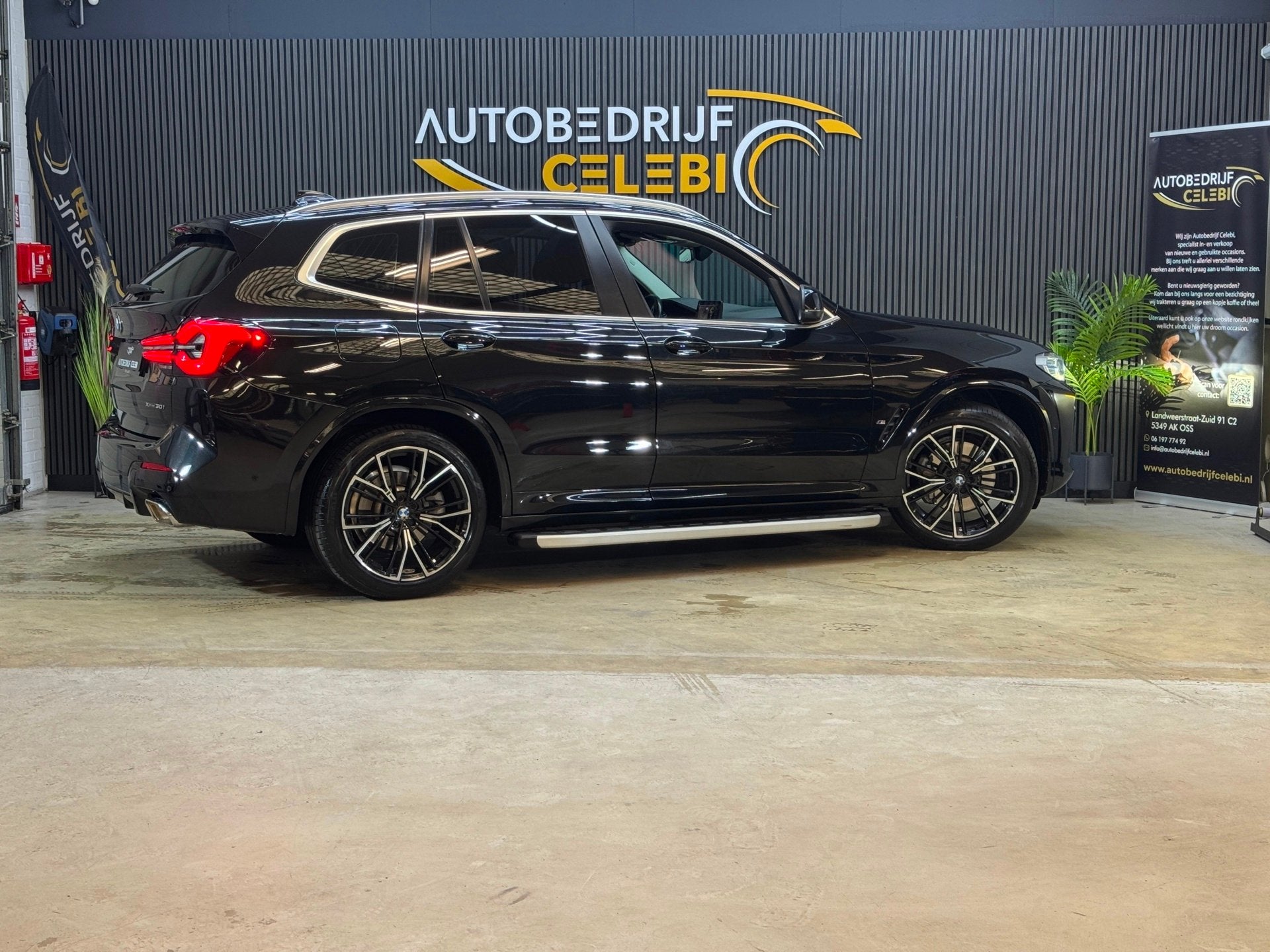 BMW X3 XDrive30i High Executive | M-SPORT | AUTOMAAT | PANO, Auto's, BMW, Gebruikt, 4 cilinders, Zwart, Bedrijf