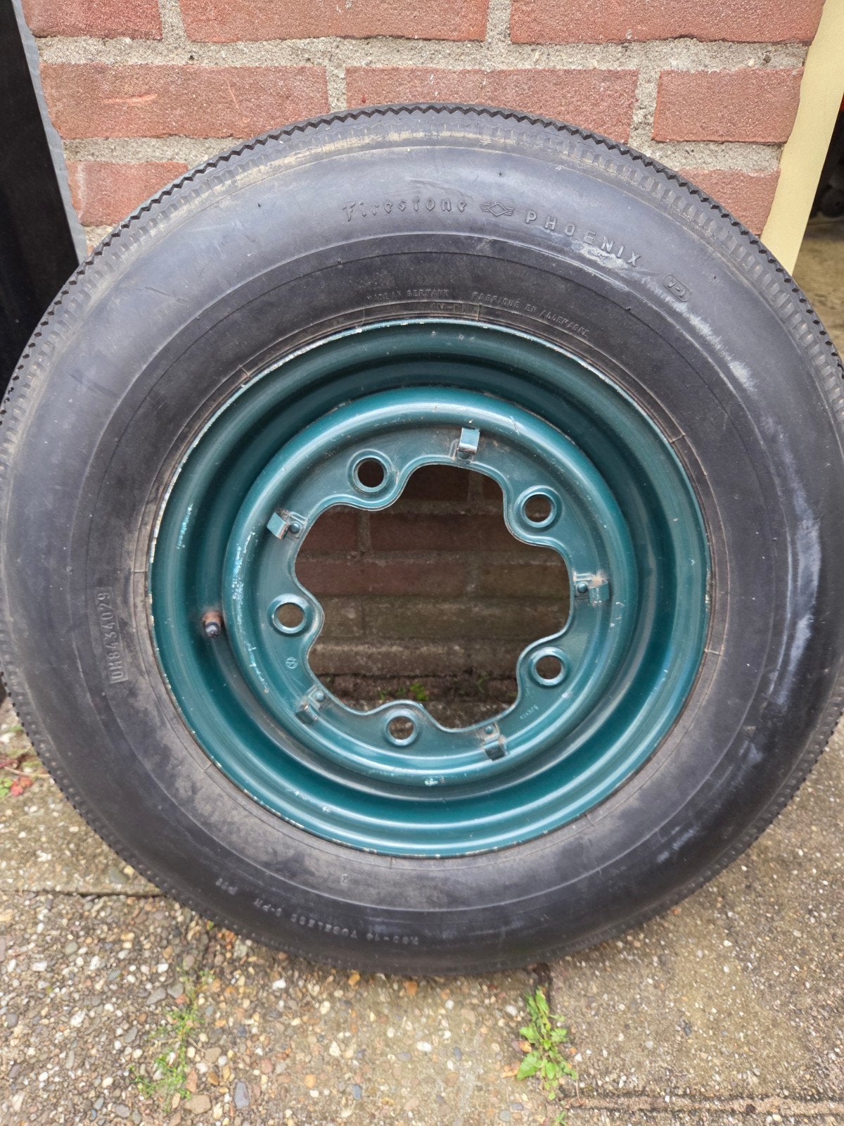 Volkswagen T1 Wiel met Band - Origineel Onderdeel, Ophalen of Verzenden, Gebruikt, Volkswagen