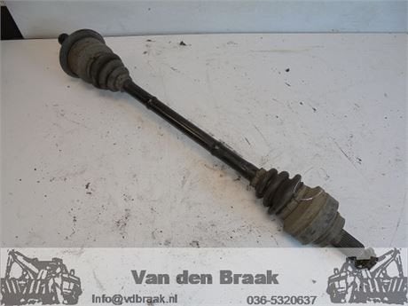 BMW 1-serie F20 120D 2011-2015 Aandrijfas links, Gebruikt, -, Herkomst onderdeel bekend, -