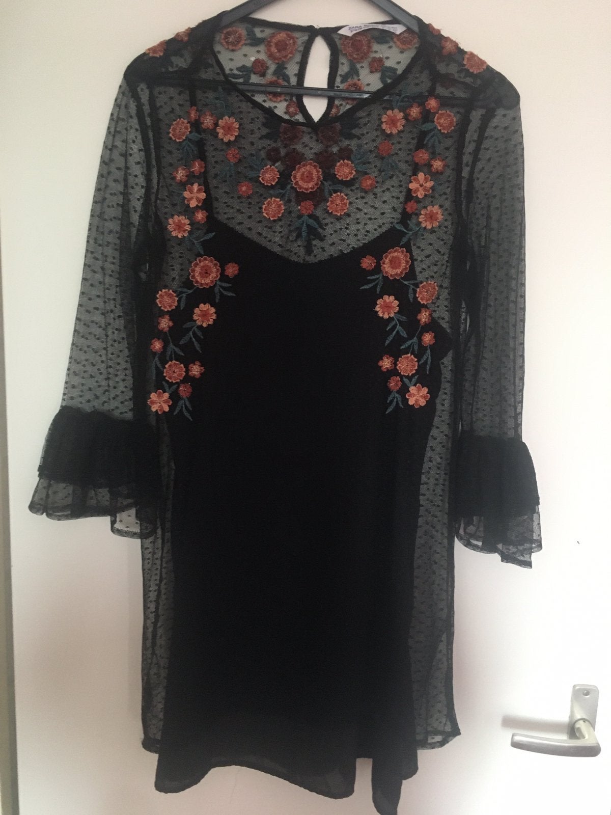 Nieuwe jurk Zara maat M, Ophalen of Verzenden, Zo goed als nieuw, Maat 38/40 (M), Boven de knie