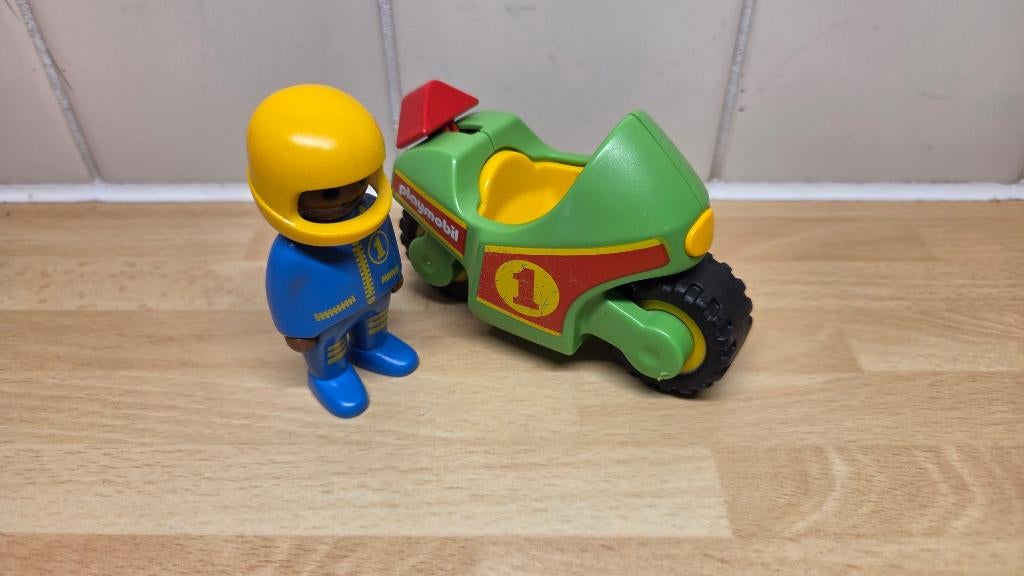 Playmobil motorrijder met motor, Kinderen en Baby's, Speelgoed | Playmobil, Ophalen of Verzenden, Zo goed als nieuw, Complete set