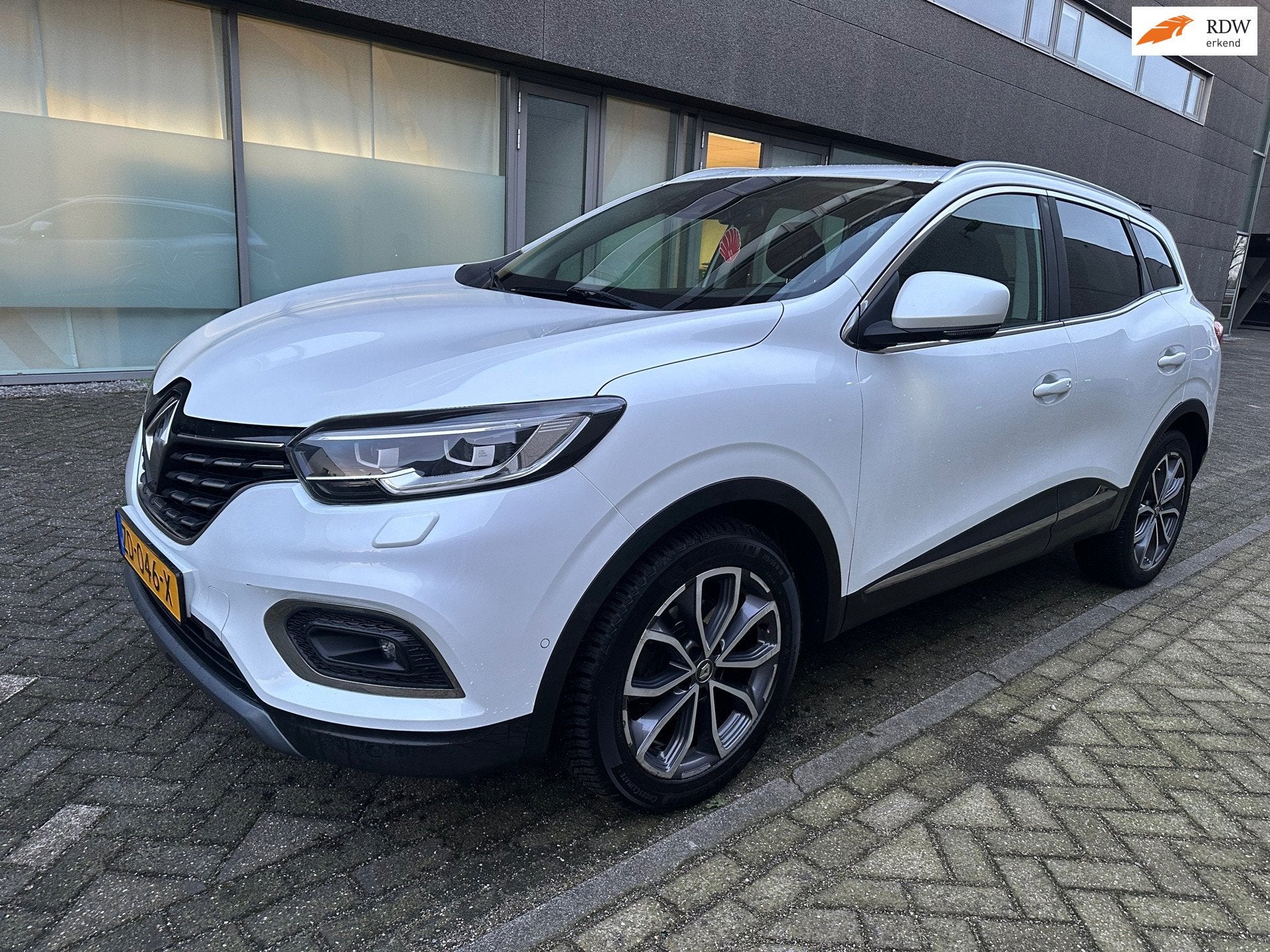 Renault Kadjar 1.3 TCe Intens AUTOMAT CLIMAT BJ 5-2019 apk 5, Auto's, Kadjar, Gebruikt, Euro 6, 4 cilinders