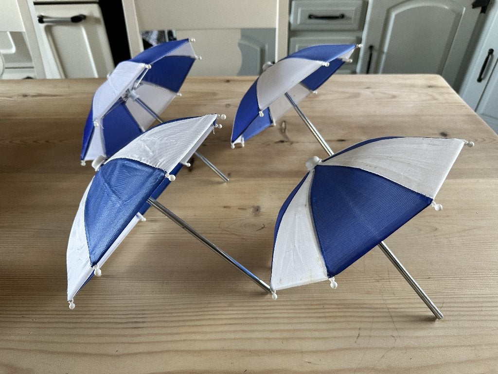 4x mini parapluutjes, Hobby en Vrije tijd, Feestartikelen, Ophalen of Verzenden, Zo goed als nieuw, Versiering, Overige