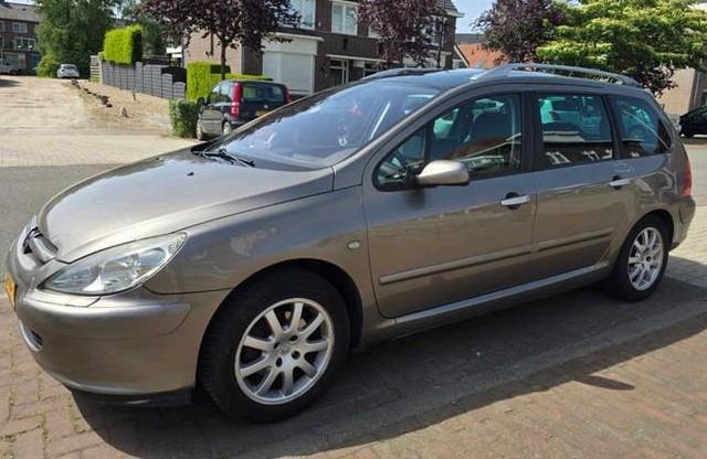 Peugeot 307 1.6 16V SW 2004 Grijs, Auto's, Zwart, 4 cilinders, Stationwagon, Handgeschakeld