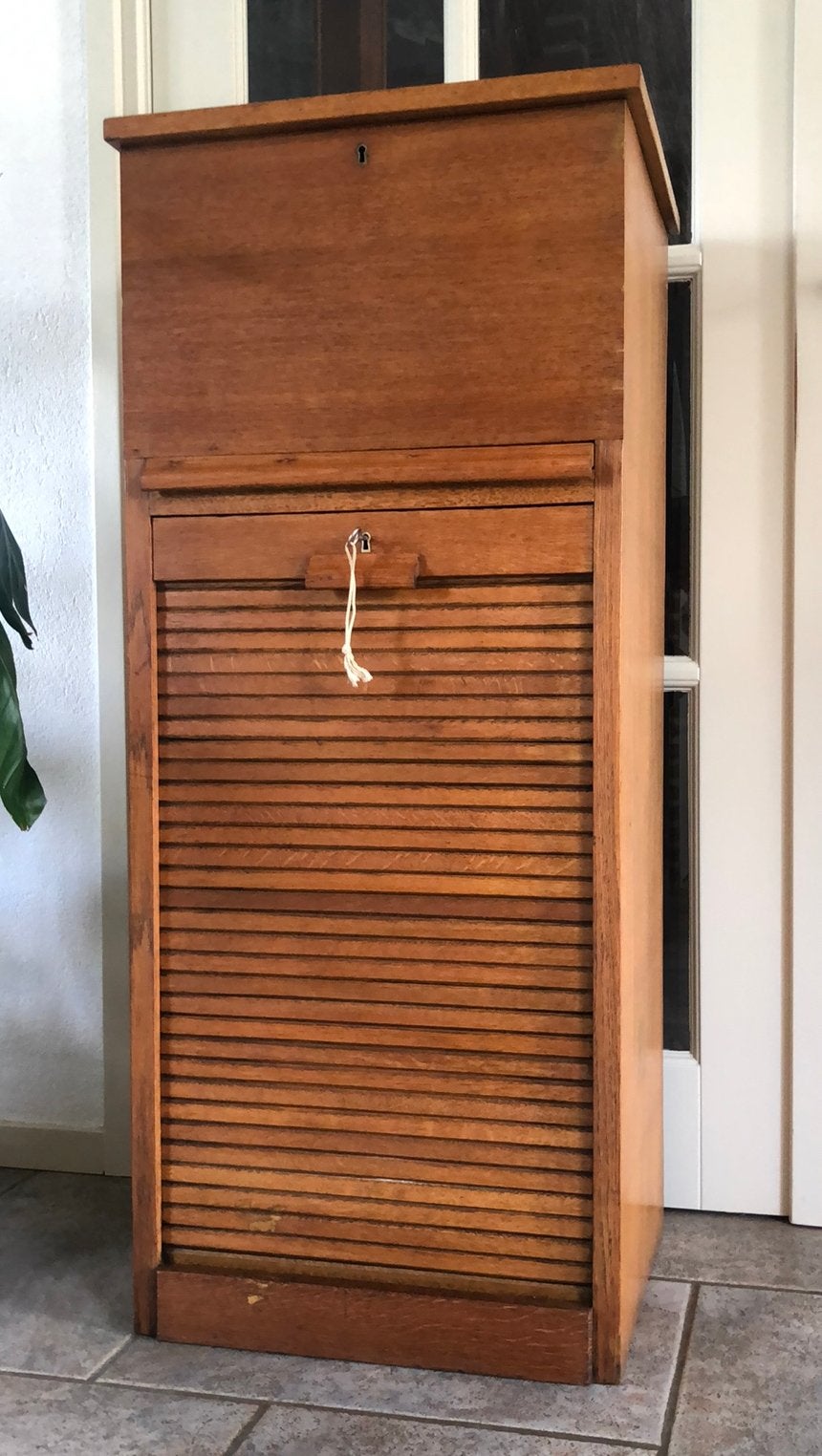 Muziek kast , rolluik , 3 lade’s en  hangmappen !, Huis en Inrichting, Kasten | Roldeurkasten en Archiefkasten, Ophalen, Minder dan 50 cm
