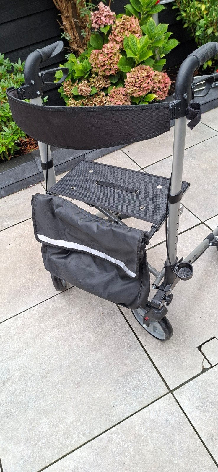 rollator, Ophalen, Opvouwbaar, Zo goed als nieuw