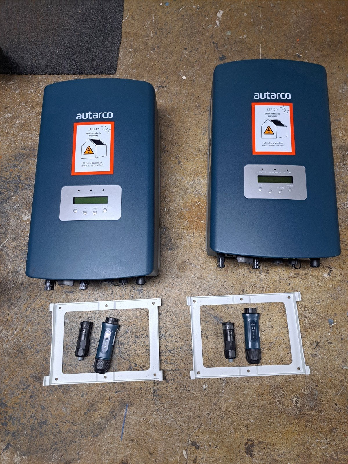 Autarco S2.LD6000-MIII 3-fase Omvormer 6kW - 2 stuks, Ophalen, Gebruikt, Omvormer