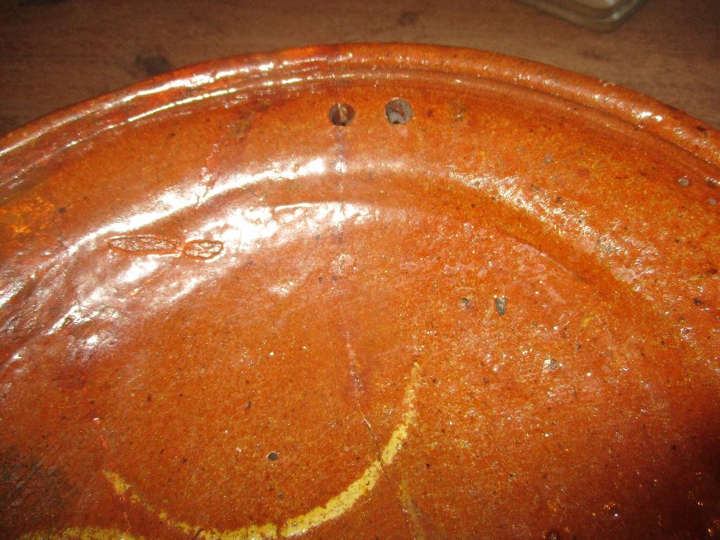 Een antiek bord bodemvondst diameter 23 . voor 1600., Antiek en Kunst, Ophalen of Verzenden
