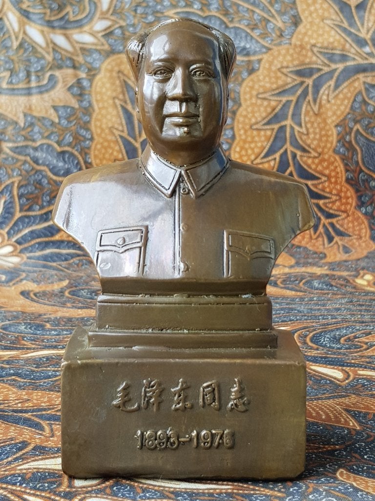 Mooi vintage brons beeldje uit China van Mao Zedong 12,4 cm.