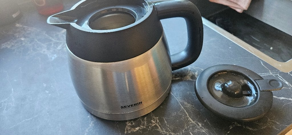 Severin Thermoskan koffiekan Metaal kan warmhoud, Witgoed en Apparatuur, 10 kopjes of meer, Ophalen of Verzenden, Gebruikt, Overige modellen