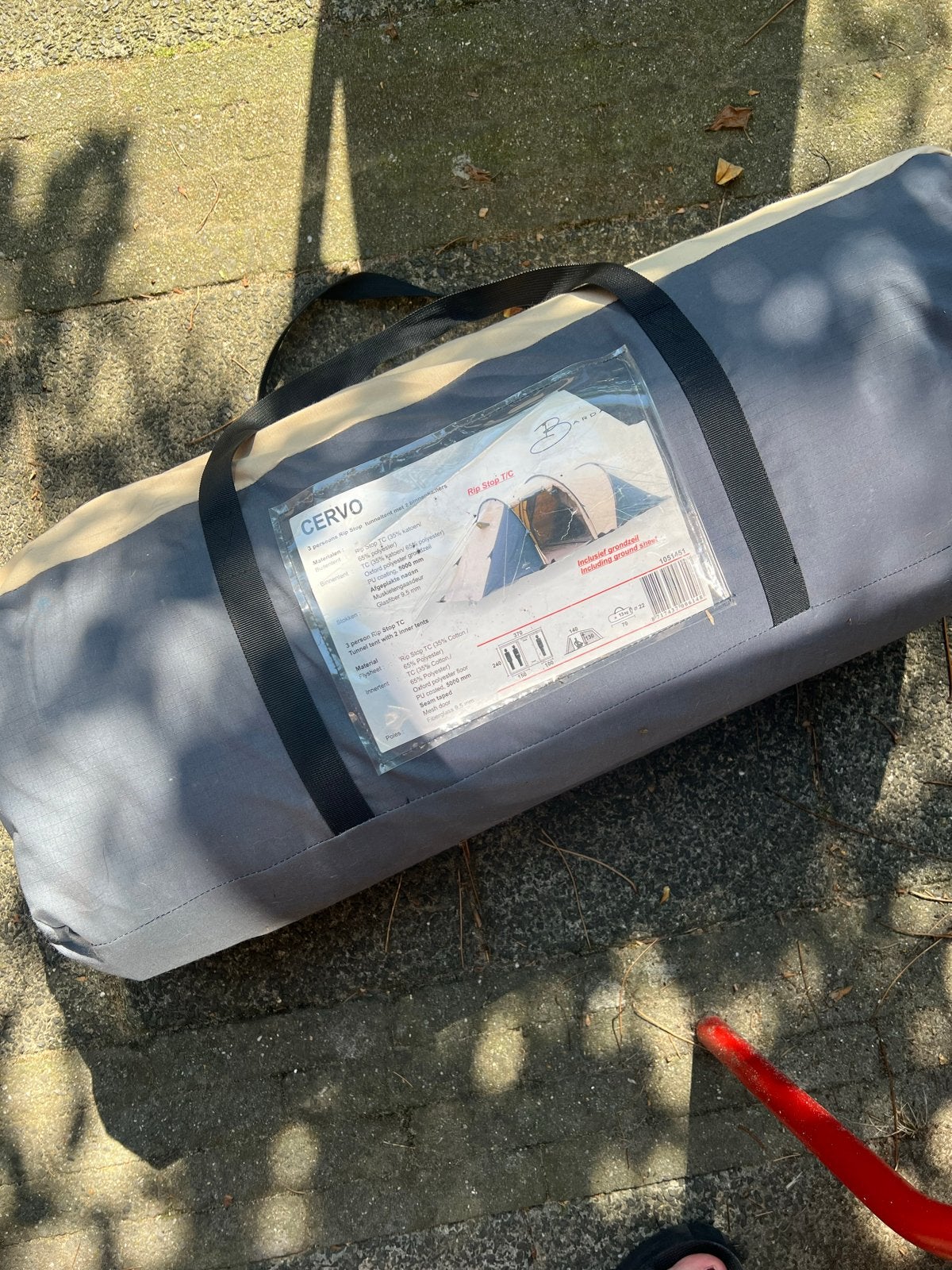 Bardani Cervo 3-persoons tunneltent, Ophalen, Zo goed als nieuw, Tot en met 3