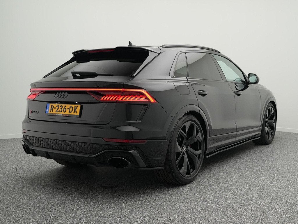 Audi RS Q8 4.0 TFSI 600 PK QUATTRO | LED Matrix | RS dynamic, Auto's, Audi, Gebruikt, 600 pk, Zwart, Bedrijf