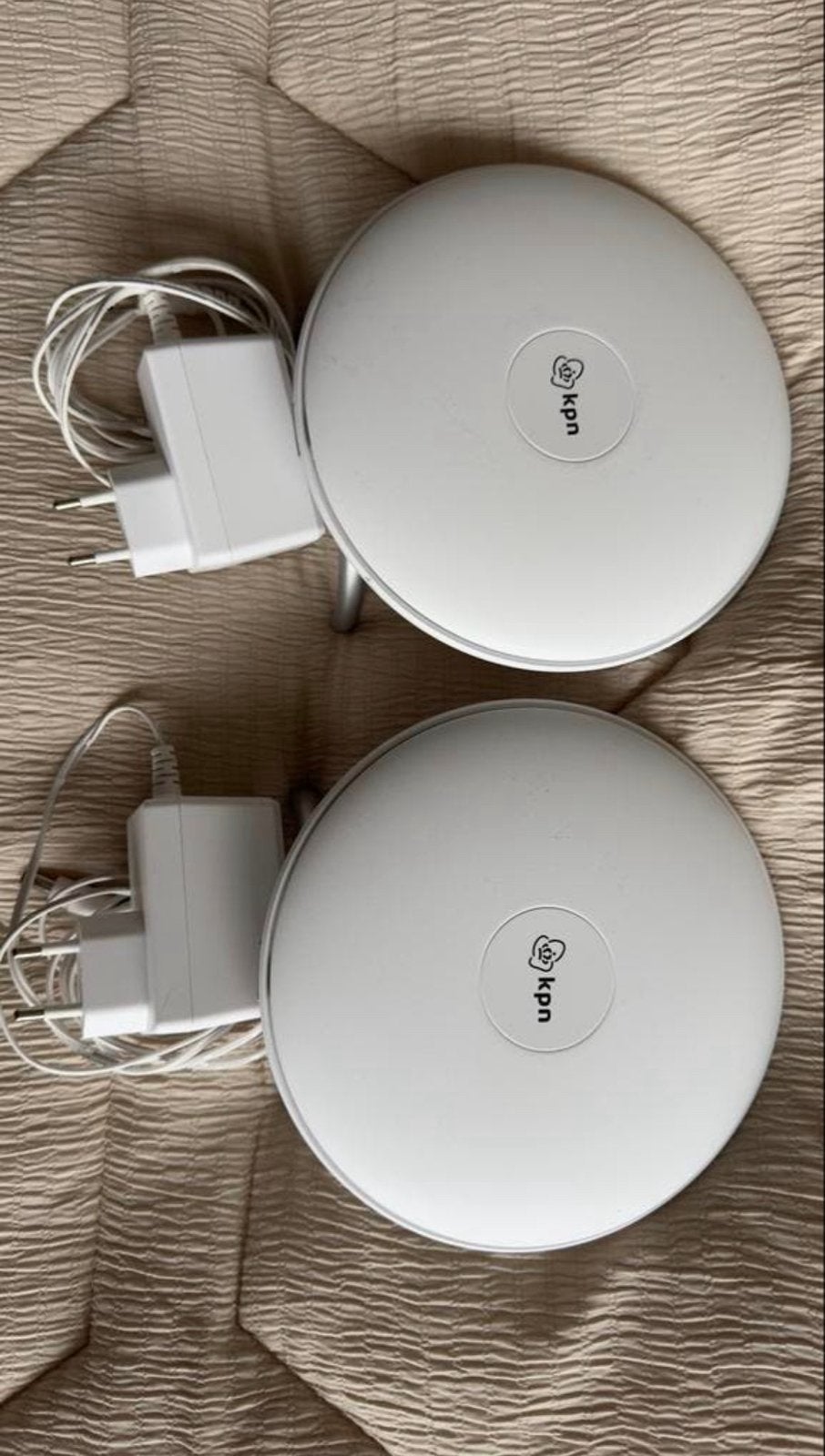 KPN SuperWifi punten (2 stuks), Ophalen of Verzenden, Zo goed als nieuw, Router