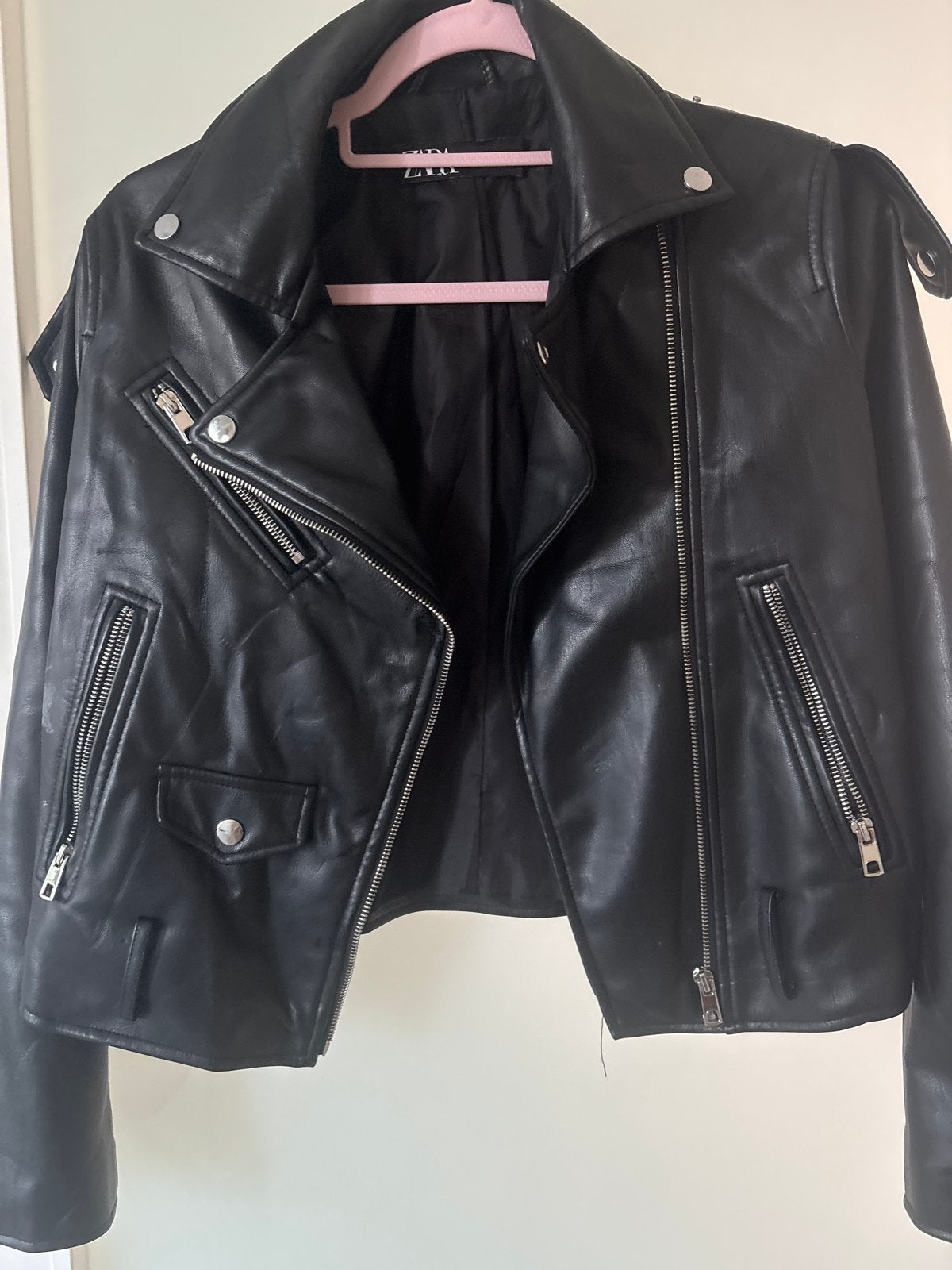 Zara Zwart Imitatie Leren Bikerjack Maat S, Ophalen of Verzenden, Gedragen, Maat 36 (S), Zwart