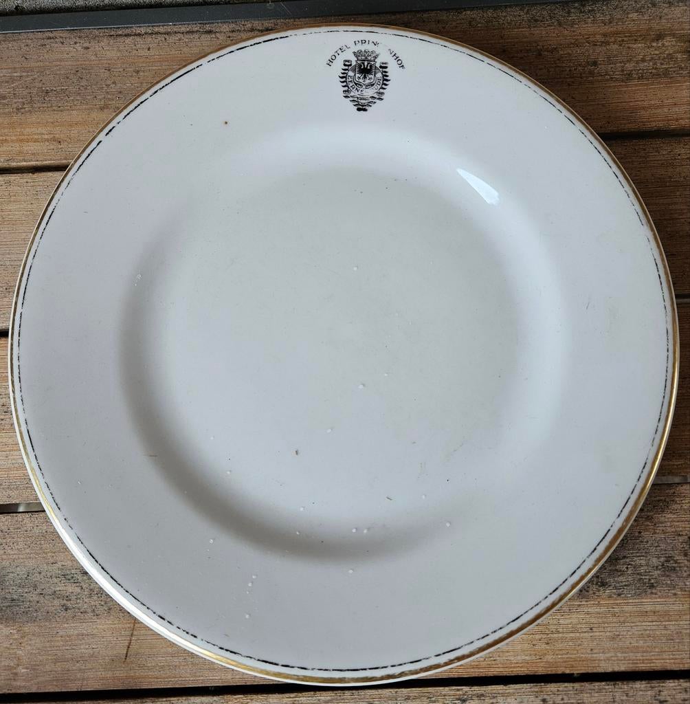 Bord Prinsenhof, Ophalen of Verzenden, Gebruikt