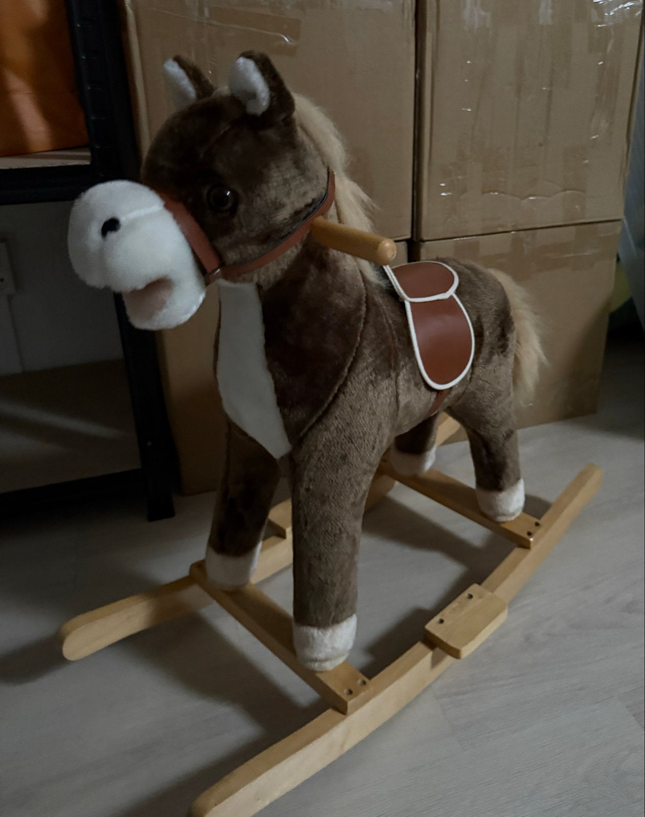 Hobbelpaard met geluid voor uren speelplezier, Ophalen, Gebruikt, Jongen of Meisje