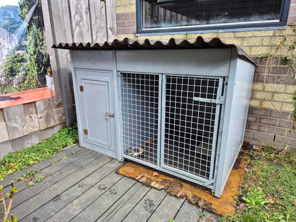 Kunststof lage Hondenkennel met nachthok (PVC) – 170x120x120, Ophalen, 110 cm of meer, Hondenkennel, 100 cm of meer