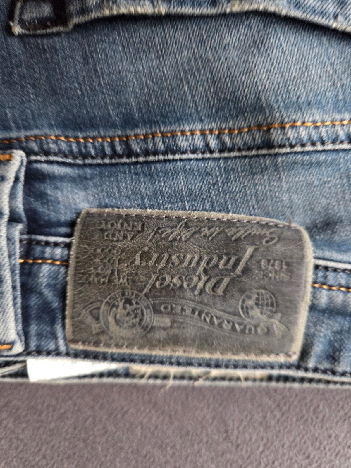 Diesel Larkee Jeans W32 - Zo goed als nieuw, Diesel, Blauw, W32 (confectie 46) of kleiner, Ophalen of Verzenden