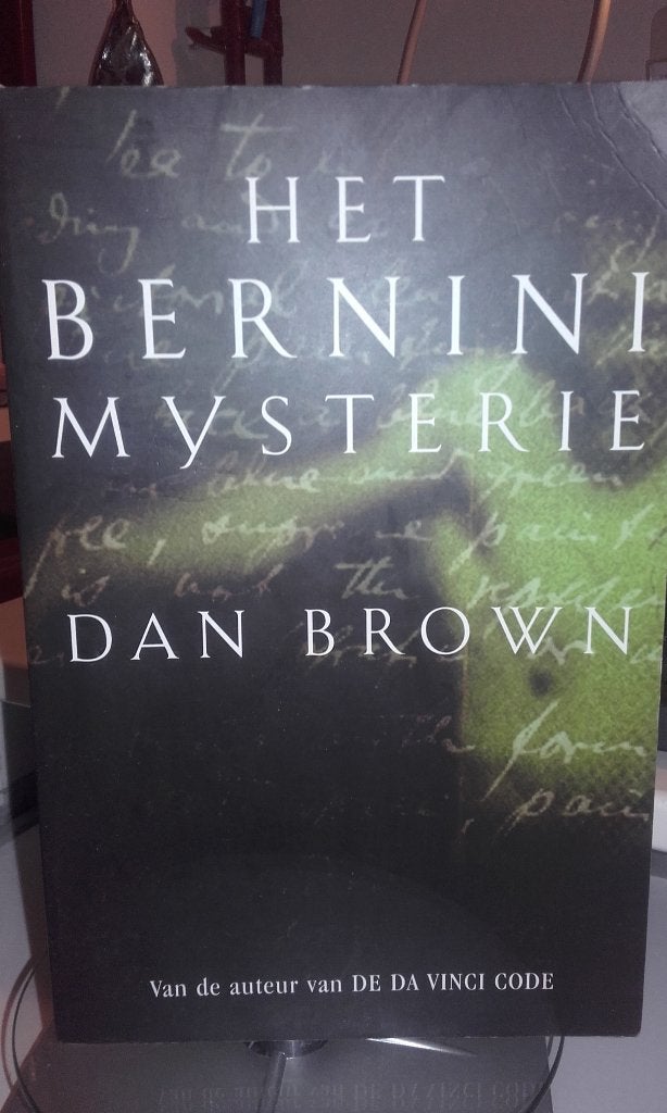 Dan Brown-Het Bernini mysterie (Z108-34), Ophalen of Verzenden, Zo goed als nieuw